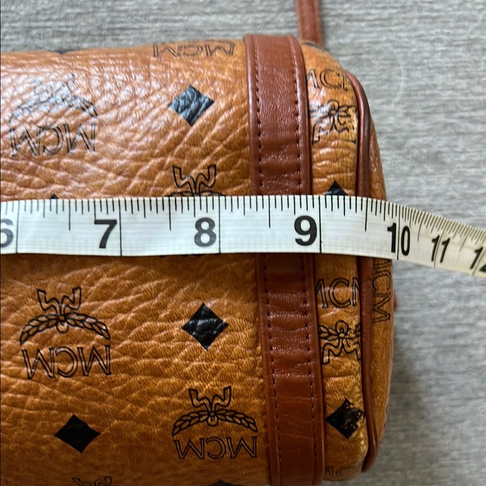 MCM VISETOS BARREL BAG - Picture 8 of 10